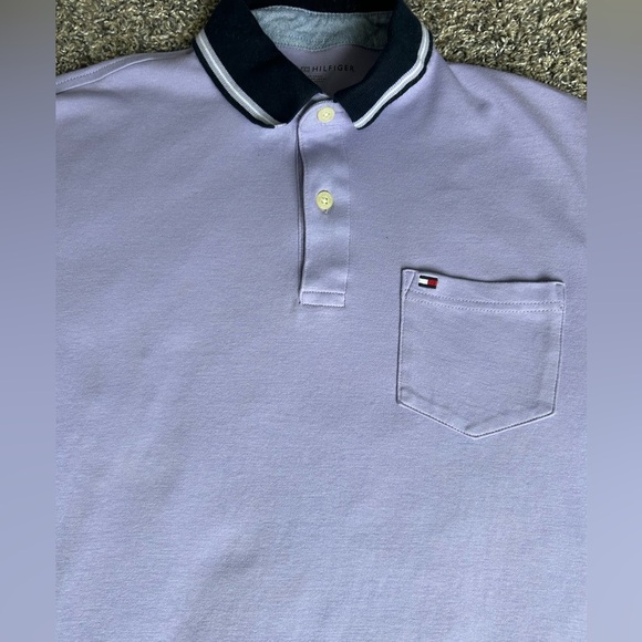 Tommy Hilfiger Men’s Polo Shirts in lavender and navy blue size small - Picture 3 of 12